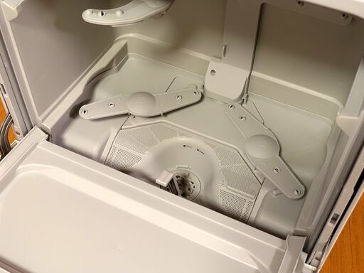 Panasonic パナソニック 食器洗い乾燥機 NP-TA4 2023年製