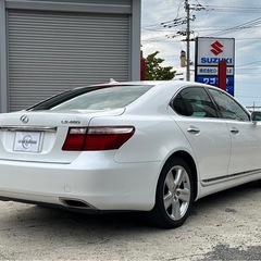 LS♪LS460バージョンS⭐︎サンルーフ付き！距離67000km♪車検R8.11.6の画像