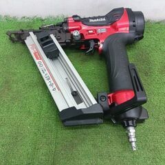 マキタ AF530H 高圧ブラッド釘打機【野田愛宕店】【店頭取引限定】【中古】管理番号：ITFZHUQKEX24の画像