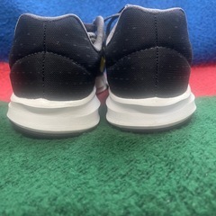 Nike Downshifter 8 スニーカー 908984-010 US9 スニーカー Newの画像