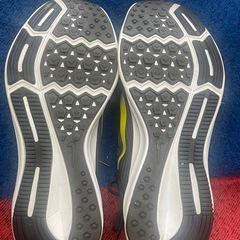 Nike Downshifter 8 スニーカー 908984-010 US9 スニーカー Newの画像