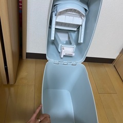 おむつゴミ箱の画像