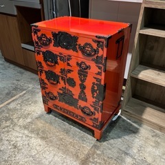 朱色　時代箪笥の画像