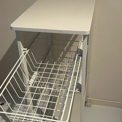 ホワイトラックの画像