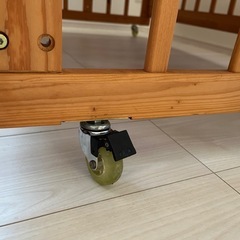 ベビーベッドの画像