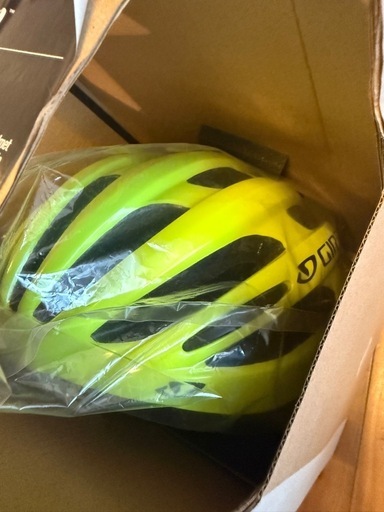 【新品未開封】GIRO FORAY YELLOW LARGE ヘルメット