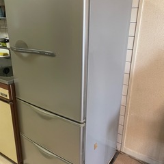 炊飯器の画像