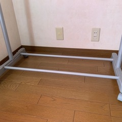 パイプハンガーの画像