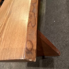 木のベンチチェアの画像