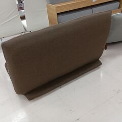 リユースのサカイ栃木店★ジモティ割あり★  ソファー ブラウン W128×D80～130×H20～75 クリーニング済み TC10672の画像