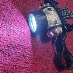 ② LED ヘッドライトの画像