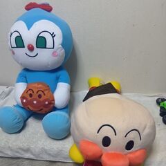 アンパンマンぬいぐるみなど　31個（特大ぬいぐるみ２個追加）　1個150円〜の画像