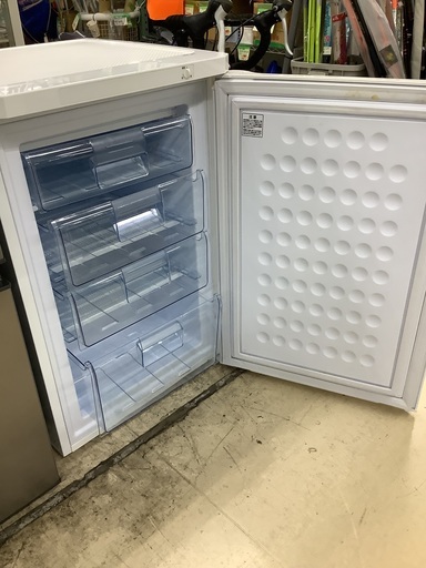 アイリスオーヤマ 冷凍庫 85L IUSD-9A-W 管C250912GK (ベストバイ 静岡