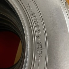タイヤ195/80/R15．新車から外し
の画像
