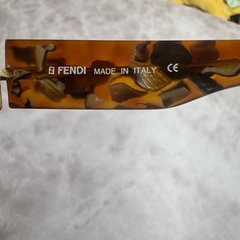FENDI ゴールド メタルフレーム サングラスの画像