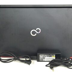 富士通 Windows11 15.6型ノートPC 第8世代Corei7 + SSD500GB + メモリ16GB【メンテナンス済み】（0Z05830）の画像