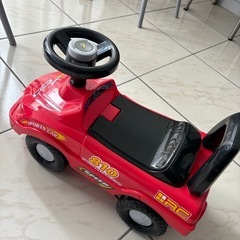 子供・スポーツカーの画像