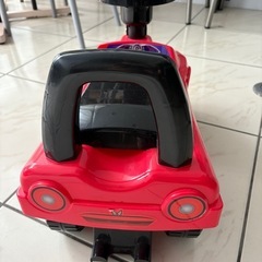 子供・スポーツカーの画像