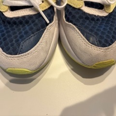 ラコステ　スニーカーの画像
