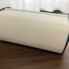 ブレットケース　ホワイトの画像