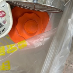 電子ポット　おたまなどの画像