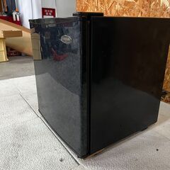 DACUS コンパクト冷蔵庫 黒の画像