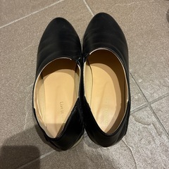 試着可能24.5靴　黒の画像