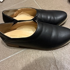 試着可能24.5靴　黒の画像