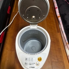 電気ポットの画像