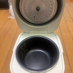 炊飯器3号炊きの画像