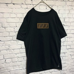正規品 FENDI Tシャツの画像