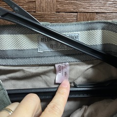 HELMUT LANG カーキ スリムフィットパンツ 88/34の画像