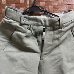 HELMUT LANG カーキ スリムフィットパンツ 88/34の画像