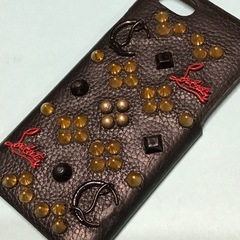 激レア クリスチャンルブタン スタッズ iPhoneケース SE SE2 SE3 付属品付の画像
