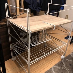 スチールラックの画像