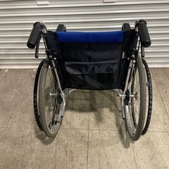 美品 車椅子 MIKI 介護　の画像