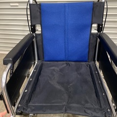美品 車椅子 MIKI 介護　の画像