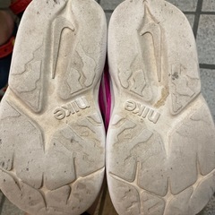 NIKE ナイキ　15cm ピンクの靴　キッズ　シューズの画像