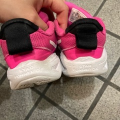 NIKE ナイキ　15cm ピンクの靴　キッズ　シューズの画像