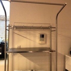 美品洗濯機ラックの画像