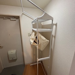 ランドリーラック（伸縮式）の画像