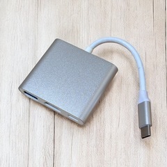 【新品】TYPE-C TO HDTV 3 in 1 Adapter 映像出力の画像