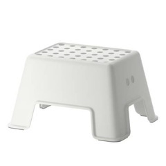 IKEA BOLMEN ボルメン ステップスツールの画像