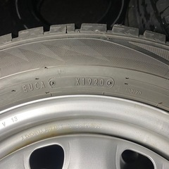 185/60r15スタッドレスタイヤとホイール4本セットの画像