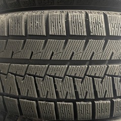 225/50R17 クムホ　スタッドレスタイヤ2本セット　バリ溝　1ヶ月使用　2024年製造　ベンツ　ボルボ　ワーゲン　　スバル　トヨタ　ホンダの画像