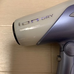 東芝 ドライヤーの画像
