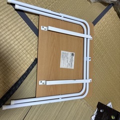 机の画像