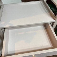 ネイルサロン　キャスター付ワゴン③の画像