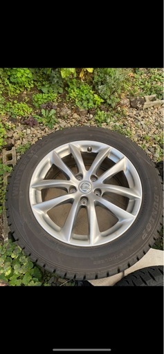 スカイライン純正ホイール