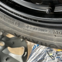 ヨコハマ　スタッドレス　15インチ　4本の画像